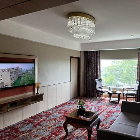 The Lalita Grand Mathura- Vrindavan Екстер'єр фото