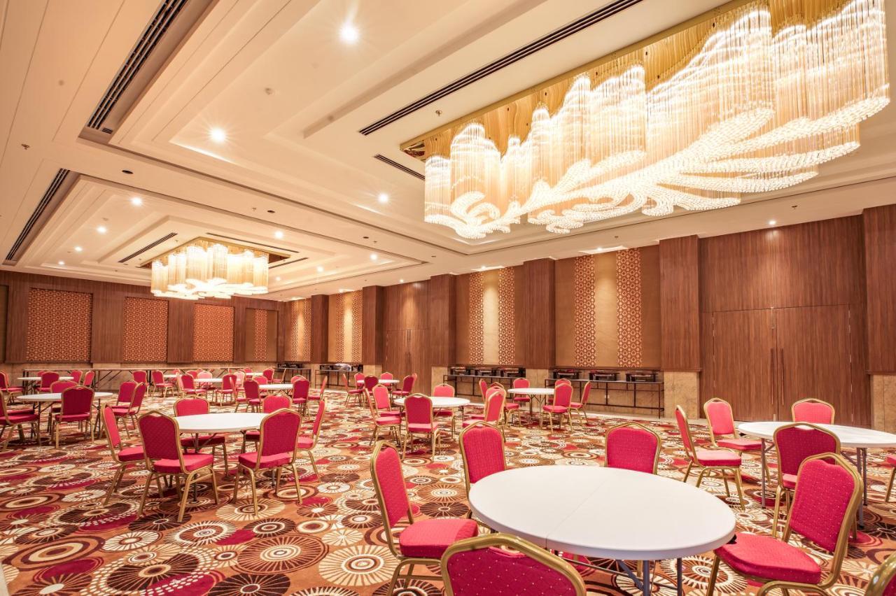 The Lalita Grand Mathura- Vrindavan Екстер'єр фото