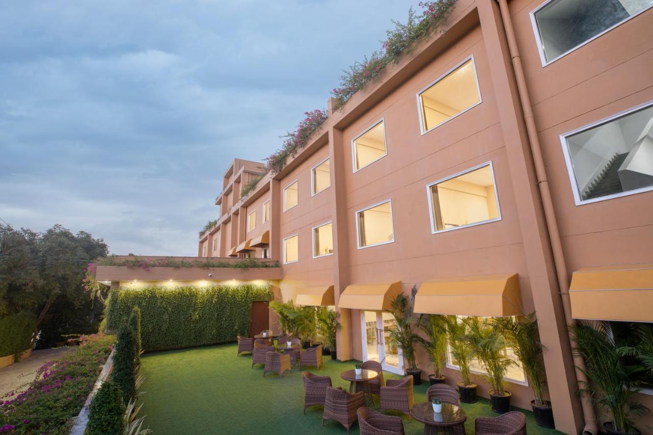 The Lalita Grand Mathura- Vrindavan Екстер'єр фото