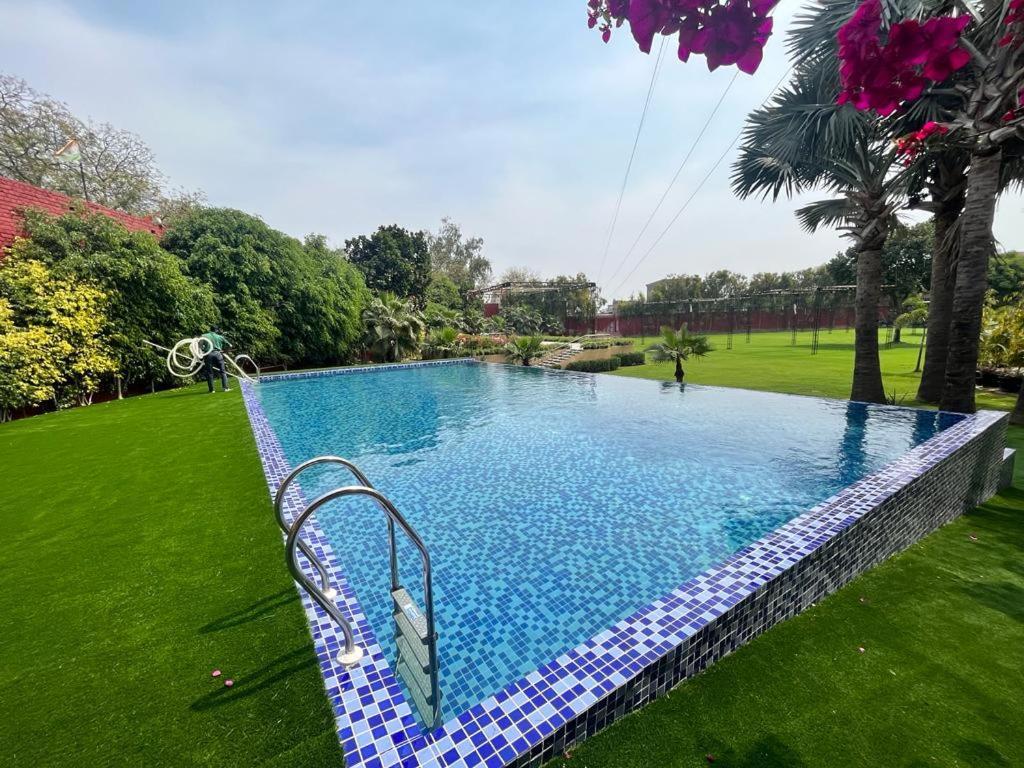 The Lalita Grand Mathura- Vrindavan Екстер'єр фото